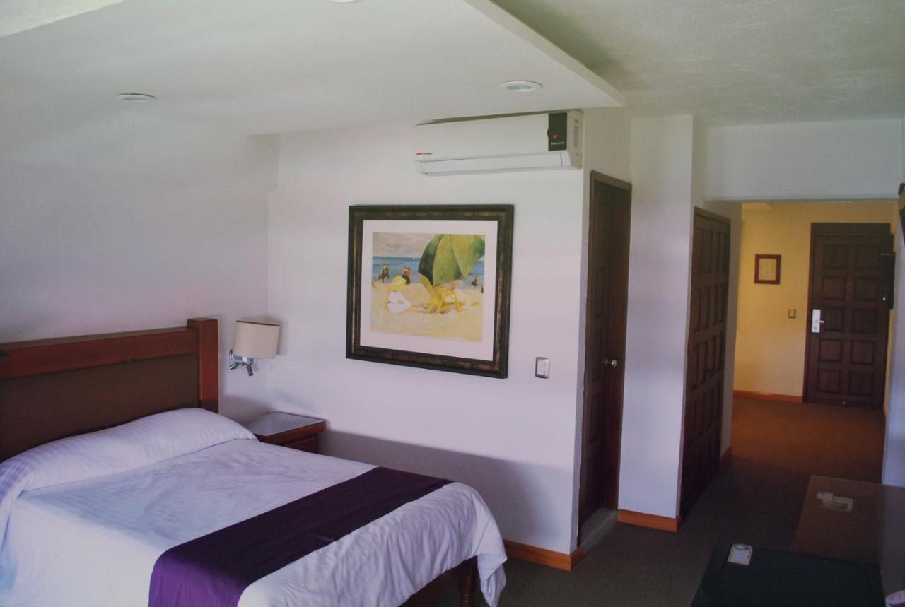 Hotel Campestre Inn Леон Экстерьер фото